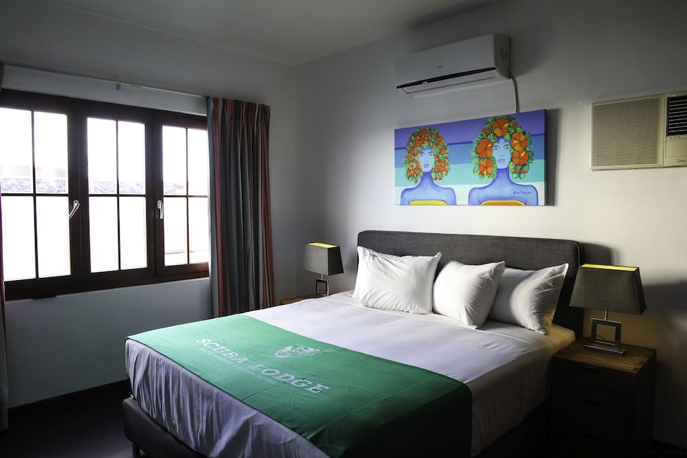 Scuba Lodge & Ocean Suites 25/76