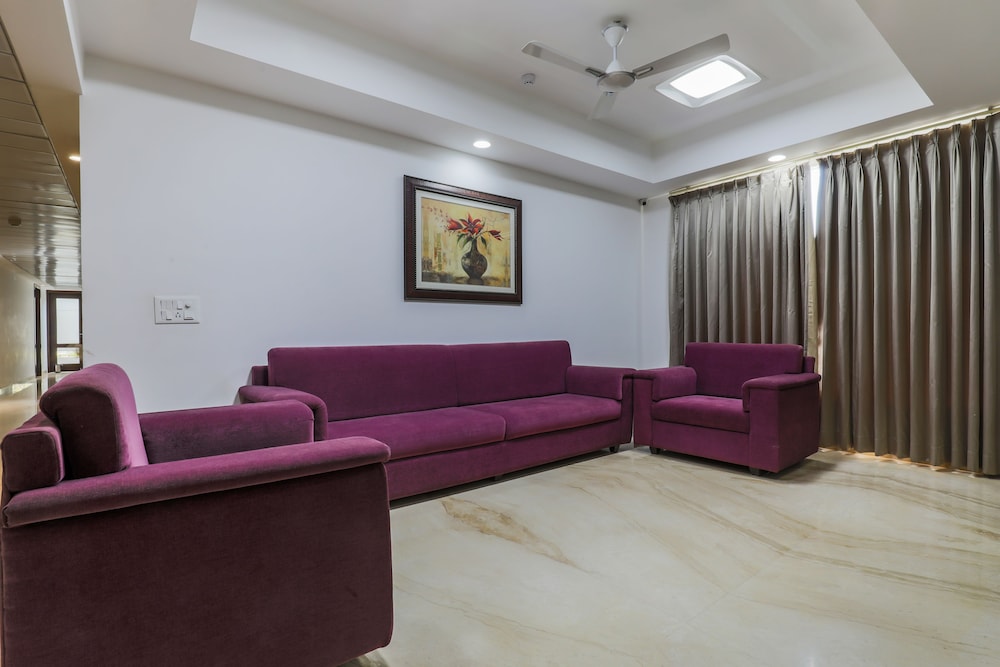 Fabhotel Sapphire Inn Mansarovar 26/50