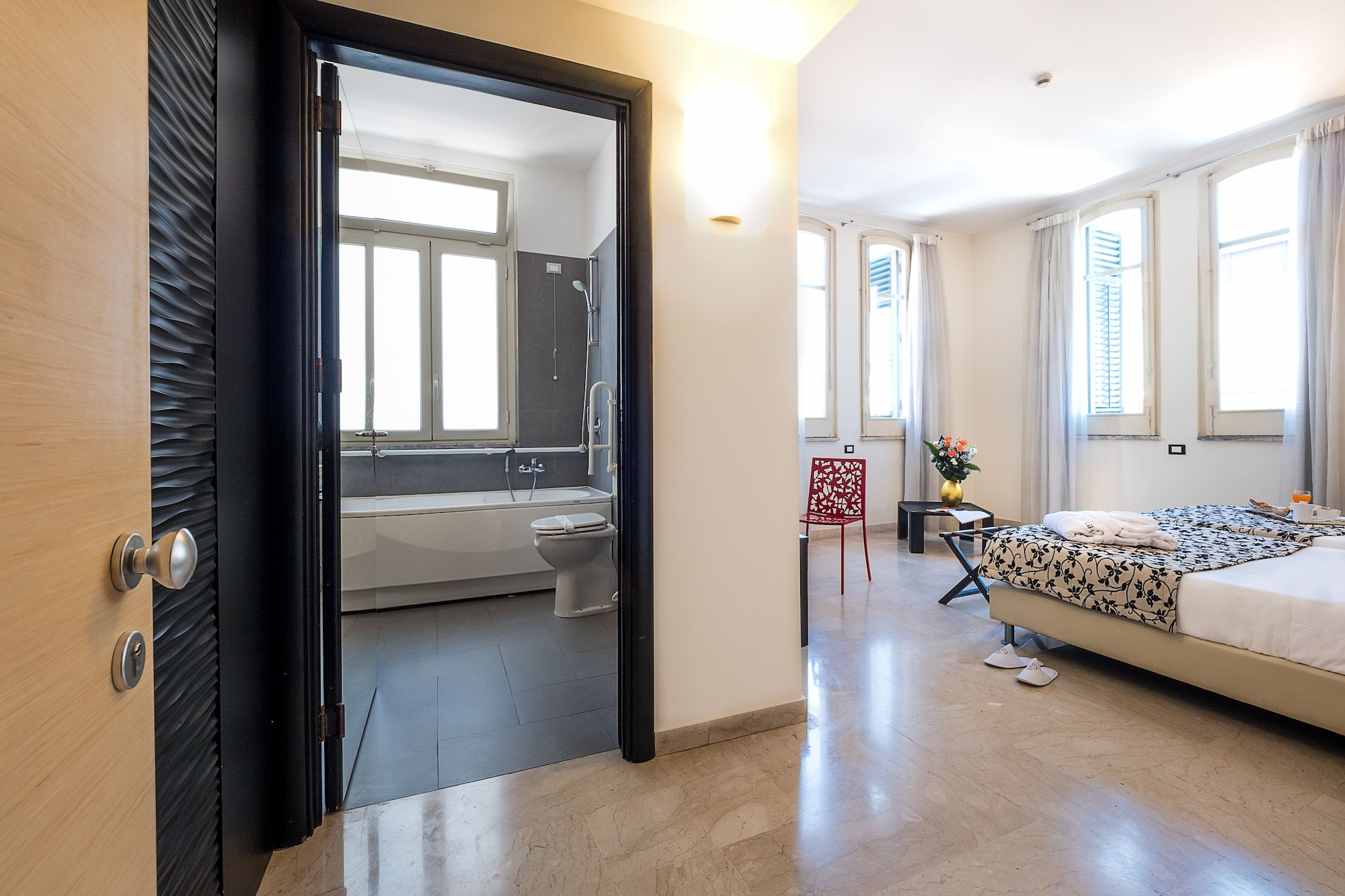 SUPERIOR, DOUBLE BED