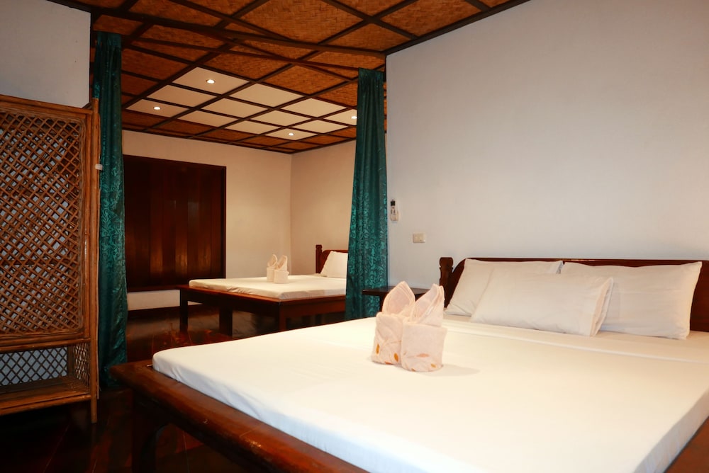 Dolarog Beach Resort 13/50