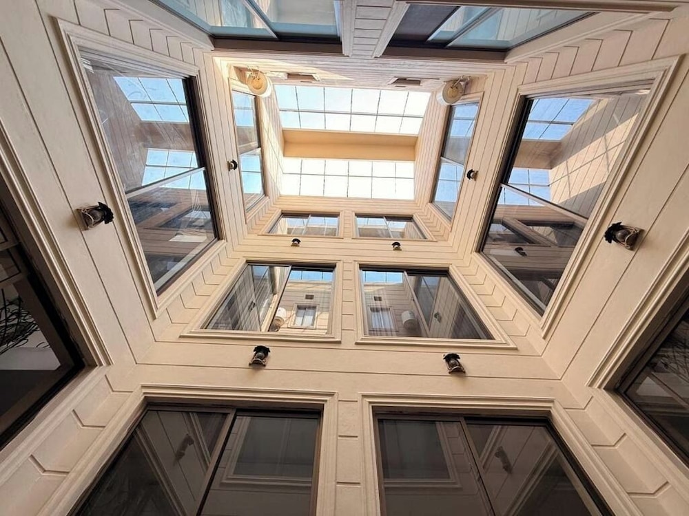 Rhodium Elite Hotel 3/56