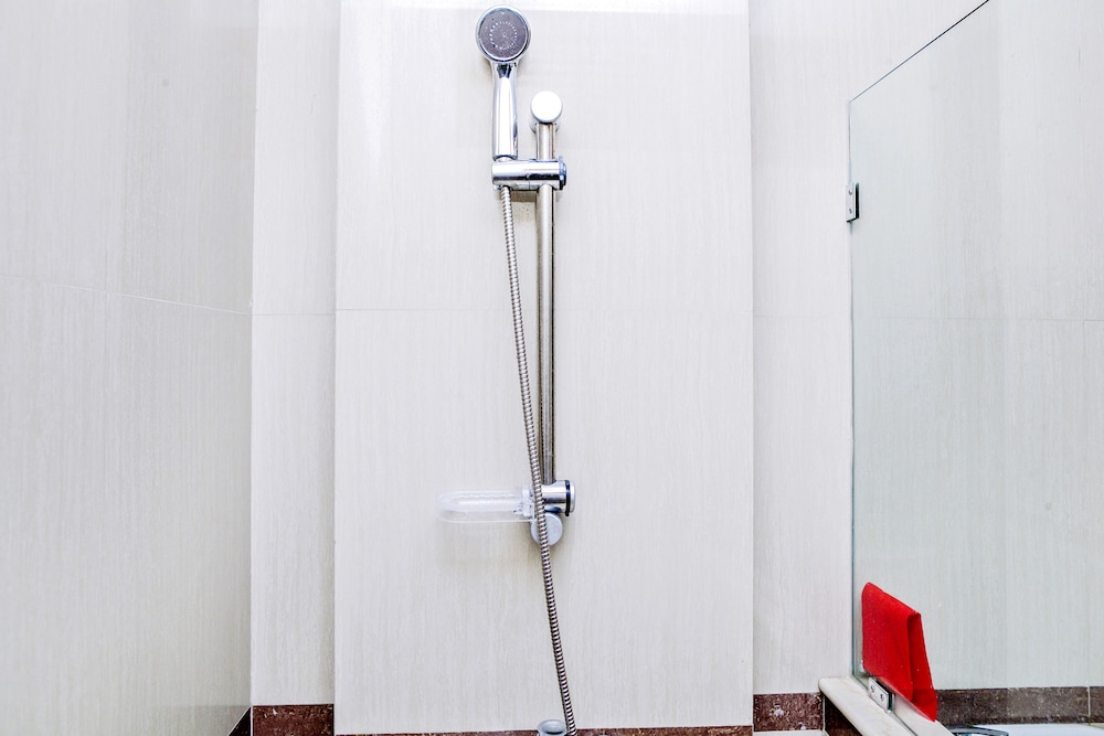 Reddoorz Plus Near Rumah Mode 29/41