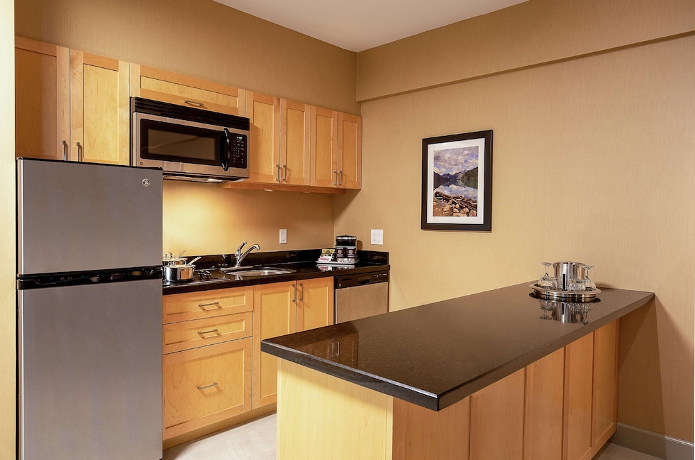 Hilton Whistler Resort & Spa 87/101