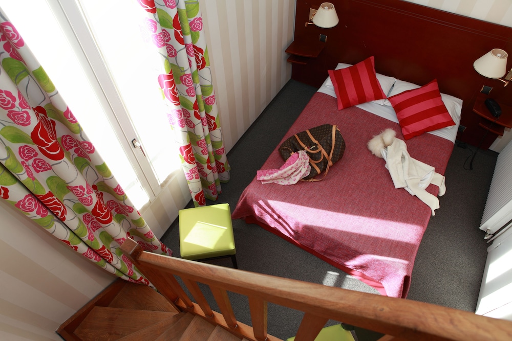 Espace Champerret 24/68