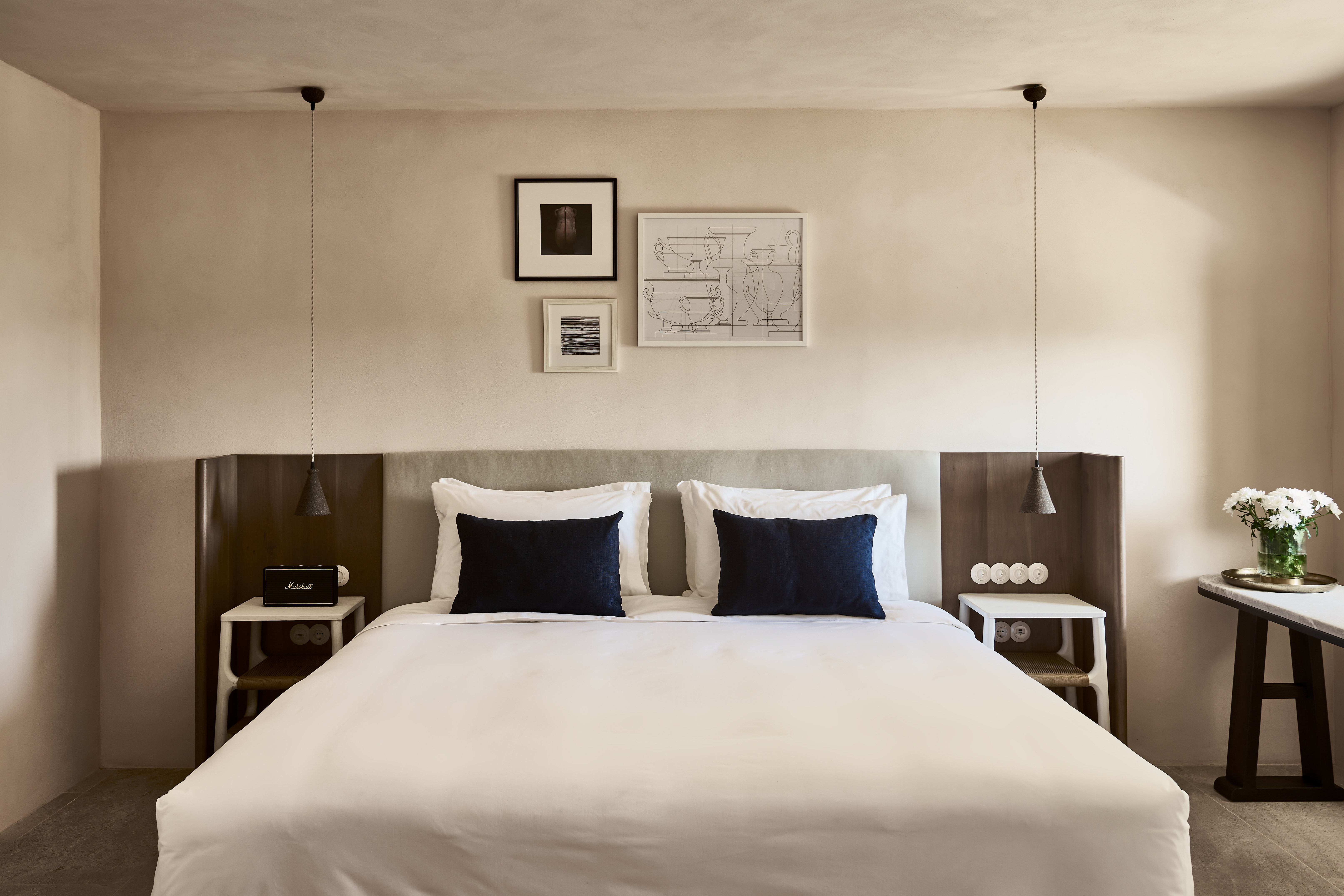 Istoria Hotel 13/46