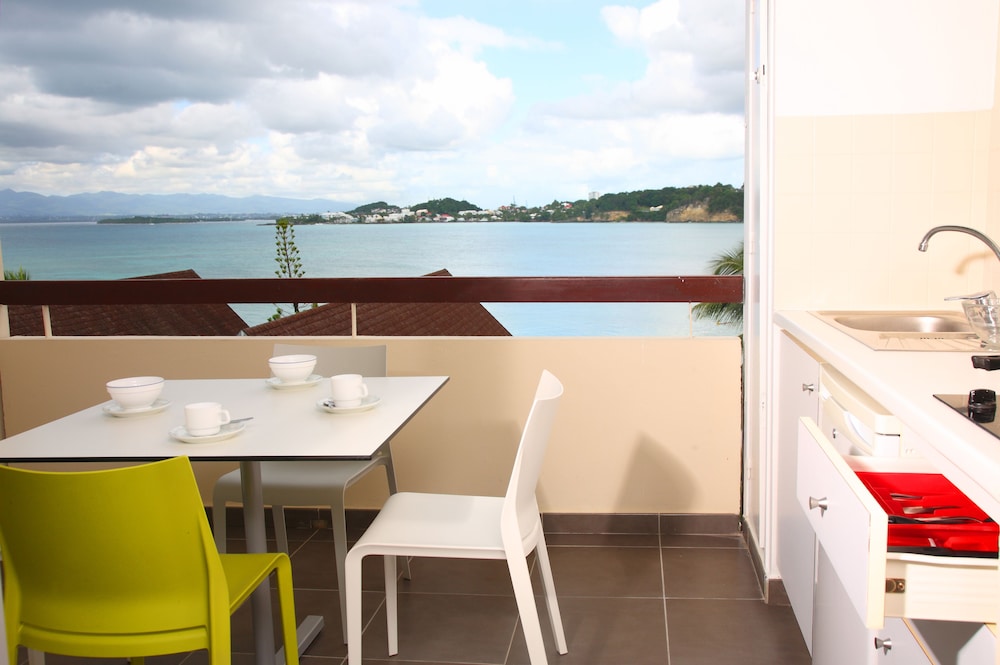 Mahogany Hotel Residence & Spa 19/67