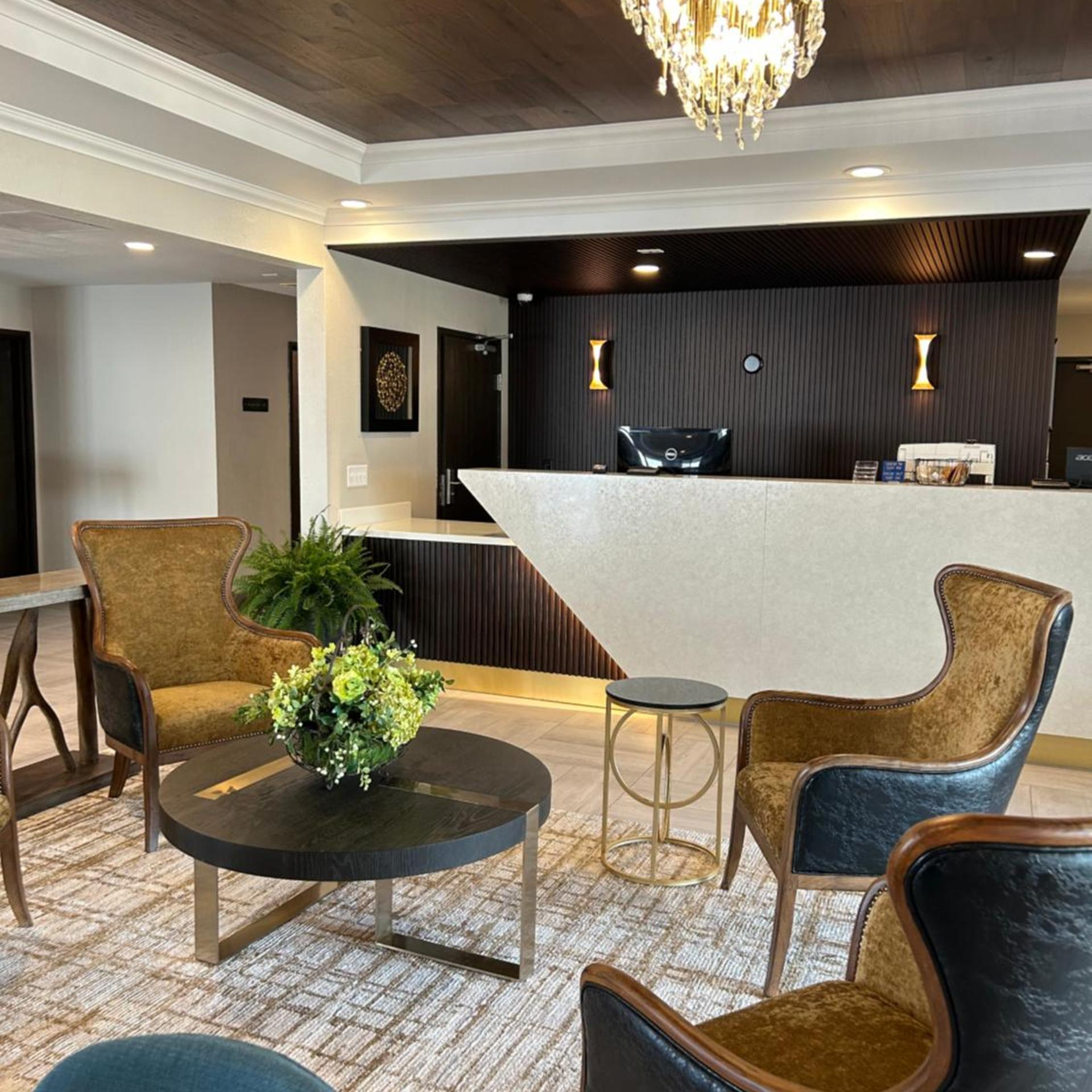 Brady Hotel 3/40