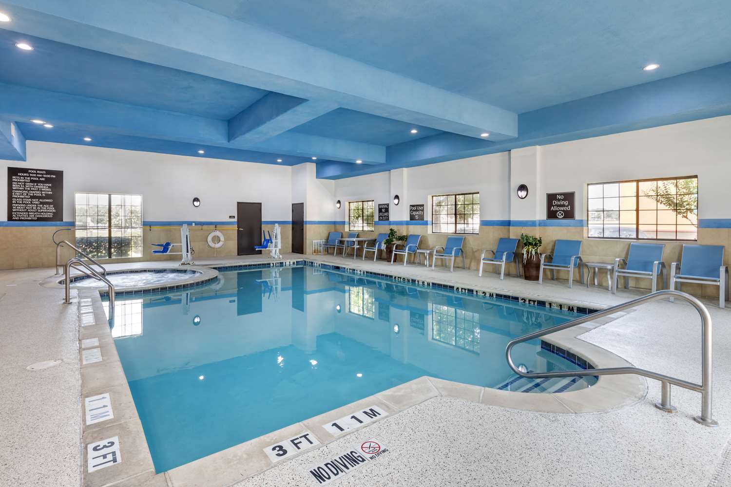 Best Western Plus Mansfield Inn & Suites 18/34