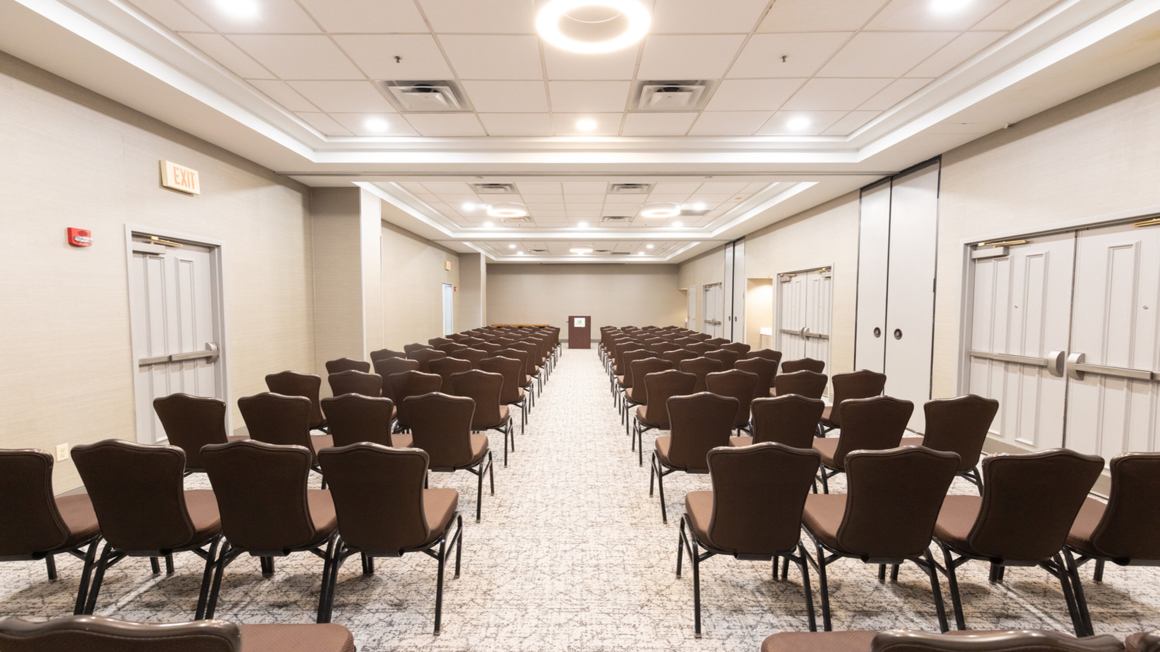 Holiday Inn Chantilly-Dulles Expo (Arpt) 42/55