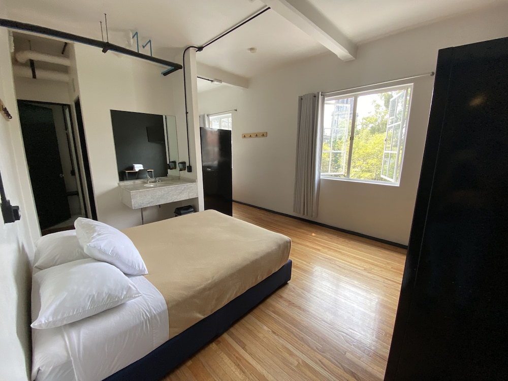 Private, Bunk Bed, Queen Bed, with View