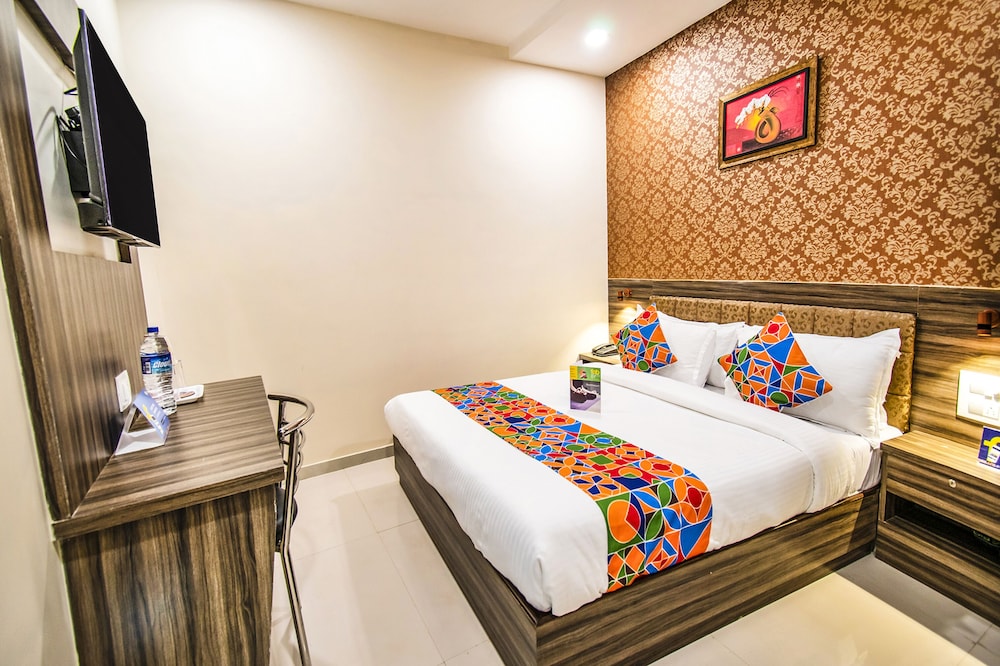 Fabhotel Orange Suites Santacruz East 9/26