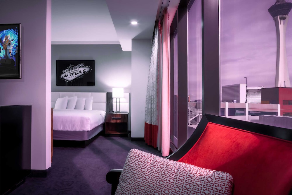 Ahern Hotel Las Vegas 13/71