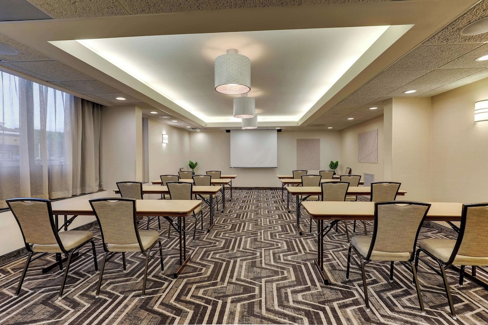 DRURY INN AND SUITES ATLANTA MARIETTA 38/50