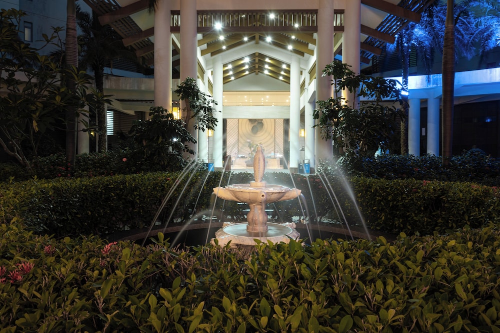 Sanya Seacube Holiday Hotel 44/49