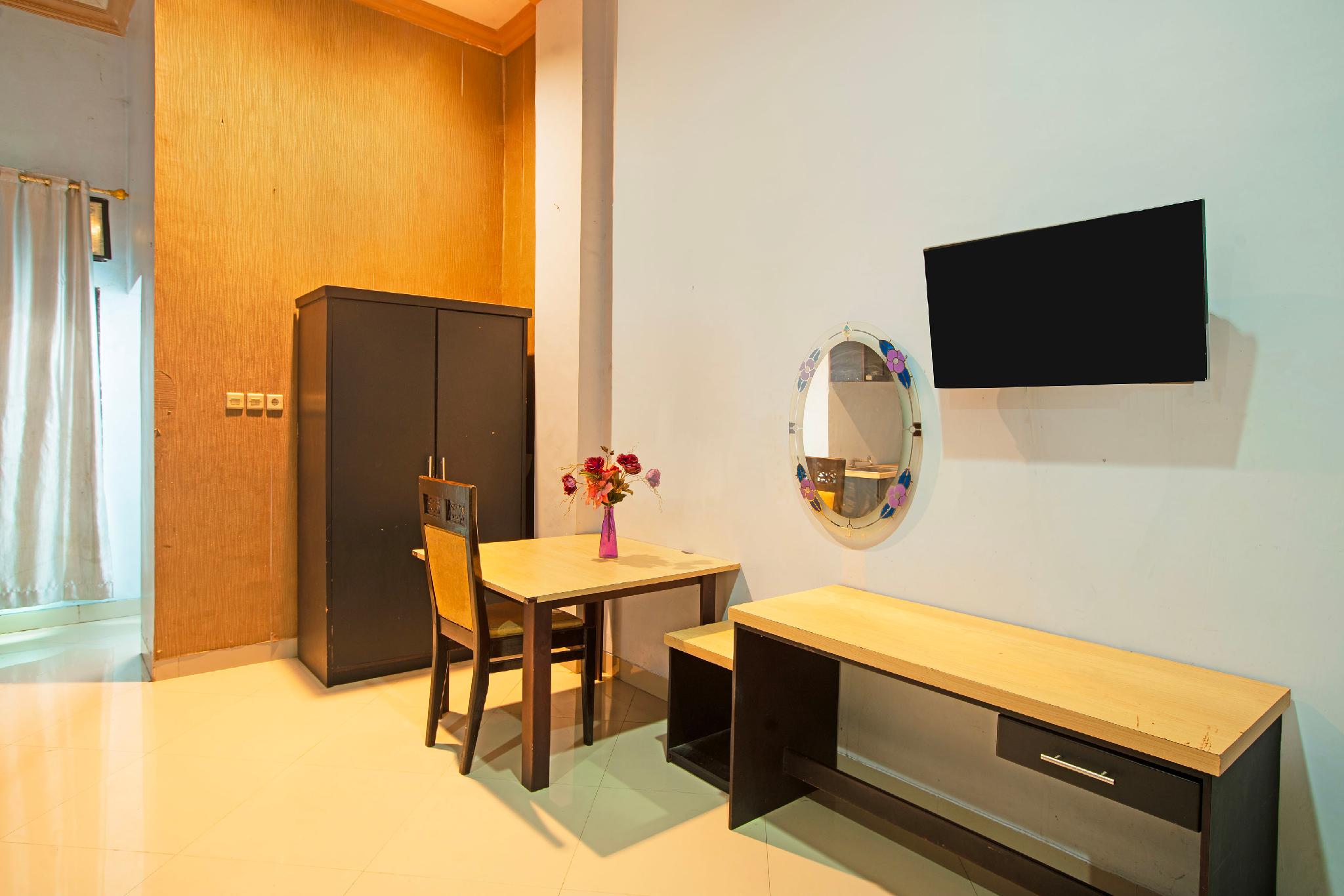 Hotel O near Universitas Palangka Raya formerly Wisma Aries 52/60