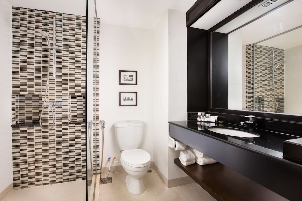 Mercure Chiang Mai Hotel 60/61