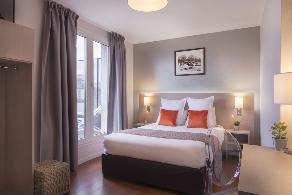 Diese Hotel Bastille 26/50
