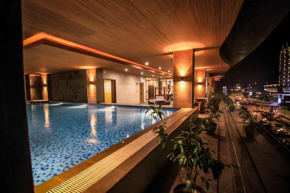 Asialink Hotel By Prasanthi 22/50