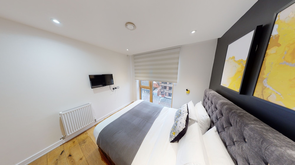 Room at Quay Apartments Manchester, MANCHESTER