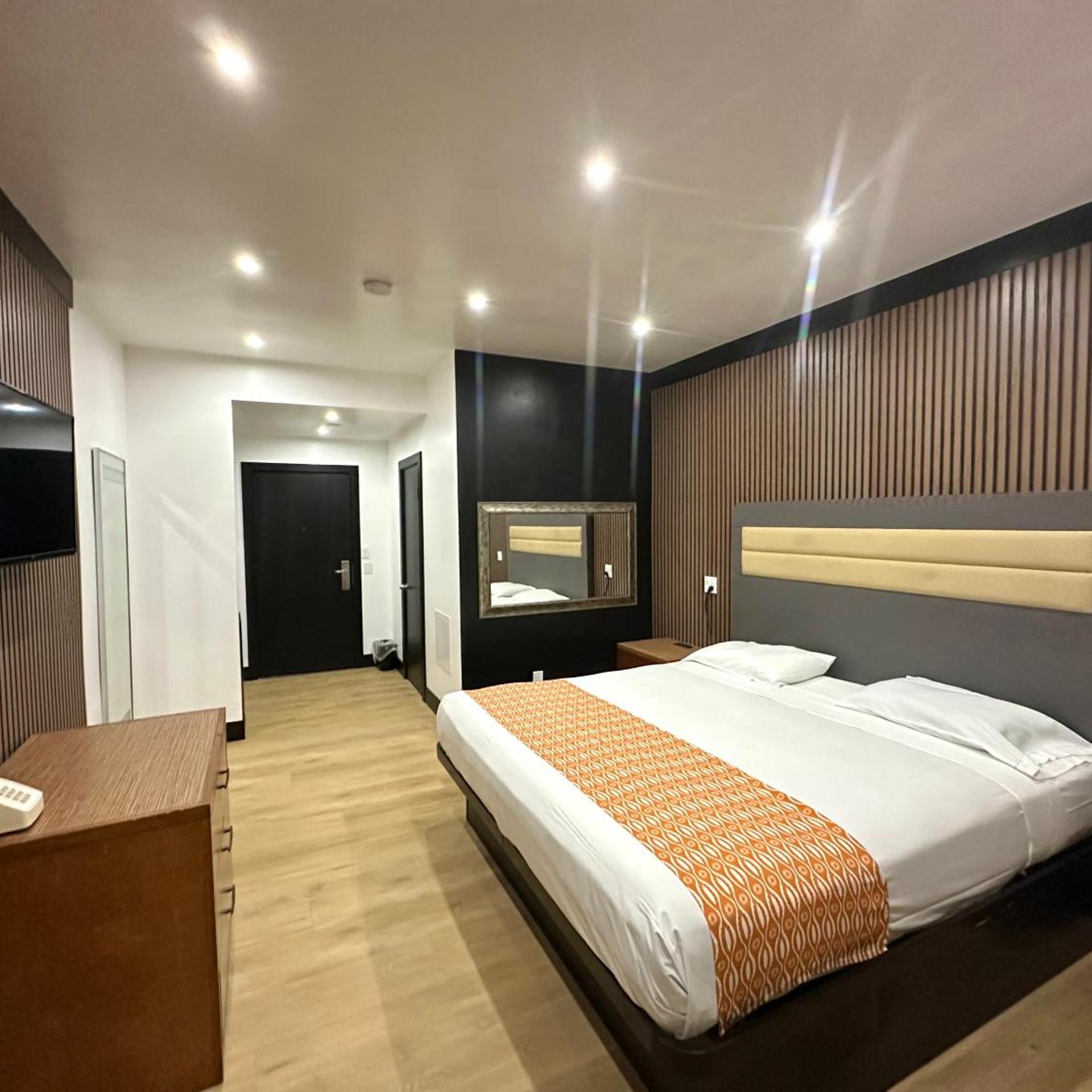 Casa Playa Inn - Stanton Anaheim 11/41