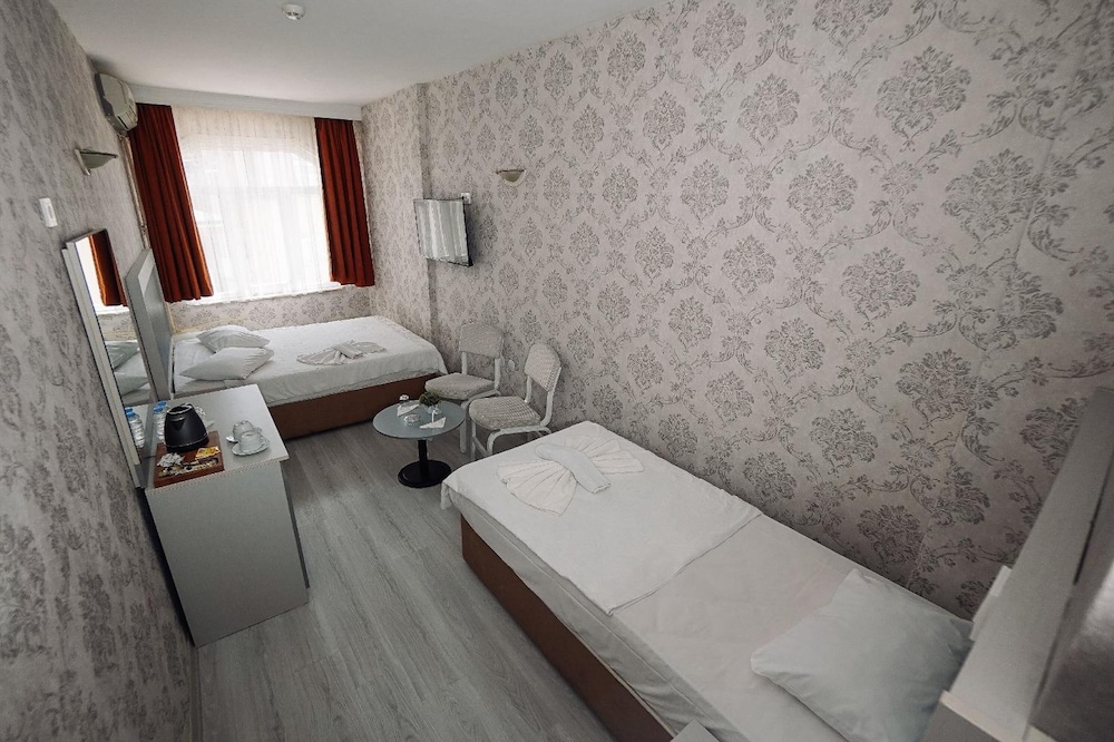 Topkapi Sabena Hotel 70/70