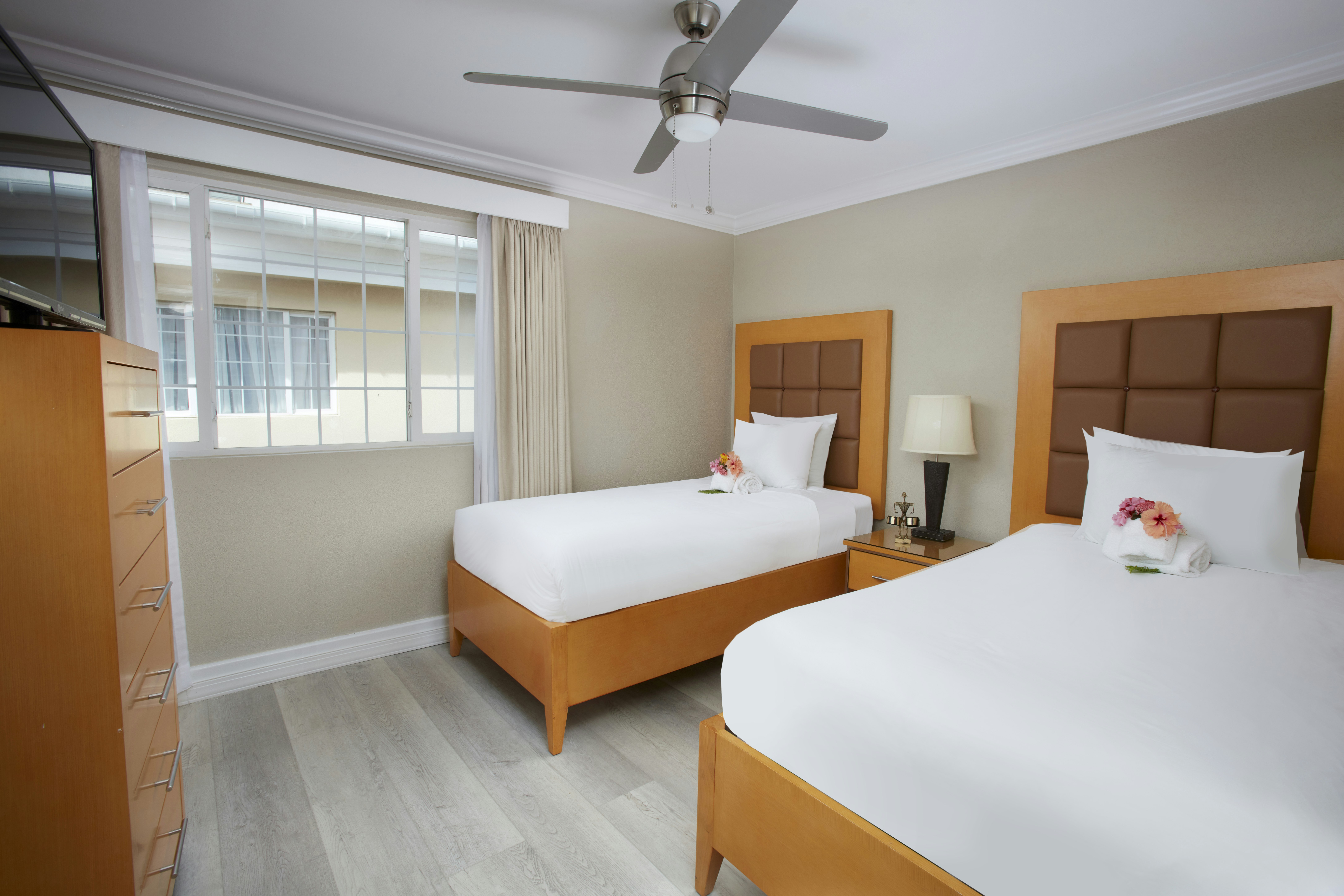 Divi Southwinds Beach Resort 5/42