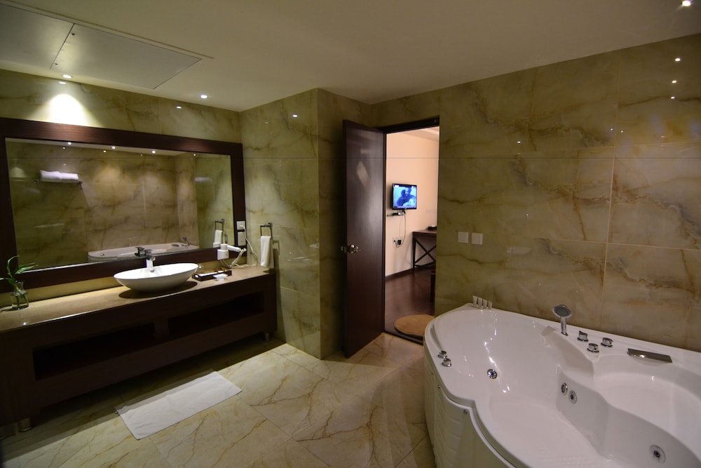 Best Western Indraprastha Resort And Spa 23/61