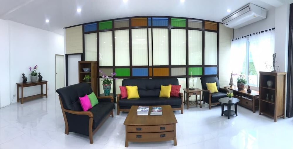 Nine Smiths Hotel Chiang Mai 23/43