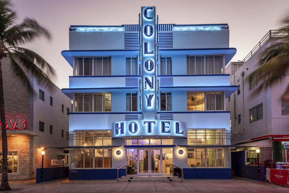 Colony Hotel 5/61