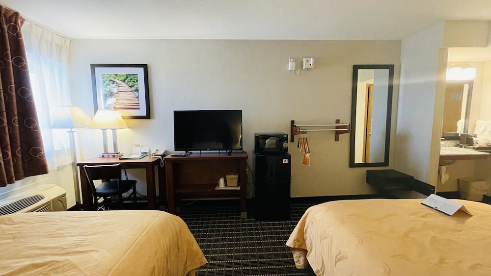 Sleep Inn & Suites Madison West 17/31