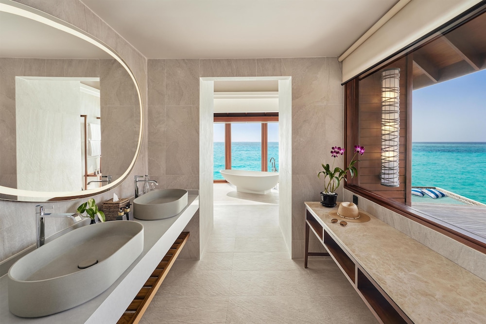 Anantara Dhigu Maldives Resort 66/67