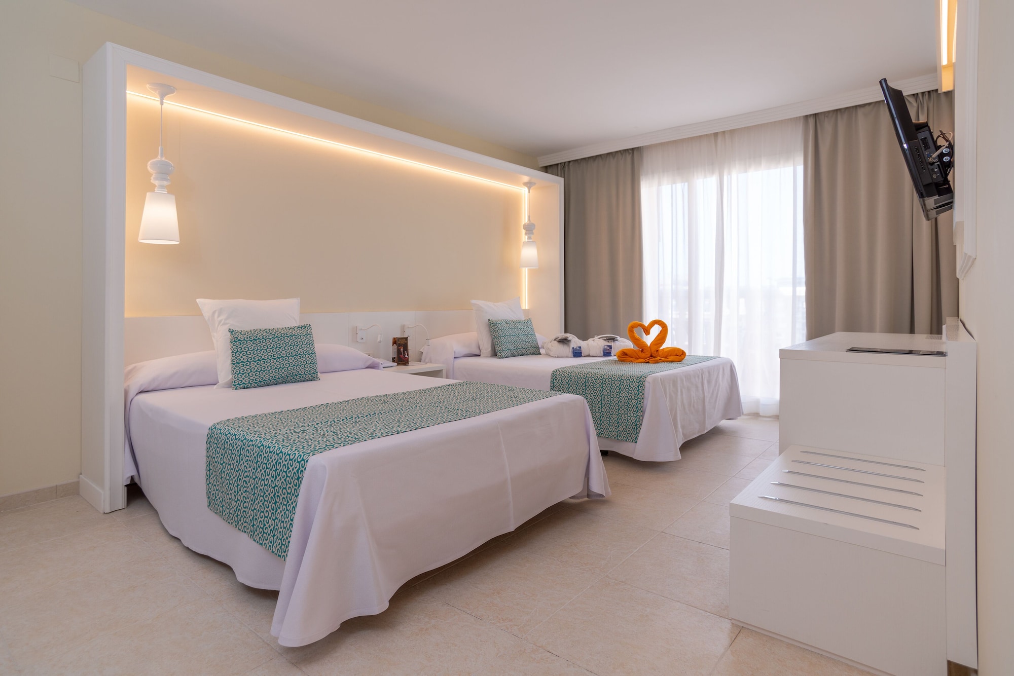 Family, Single, 2 Double Beds, Sea View, Terrace