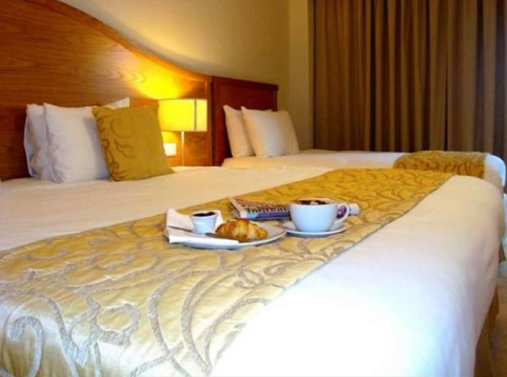 Parkview Hotel 22/62