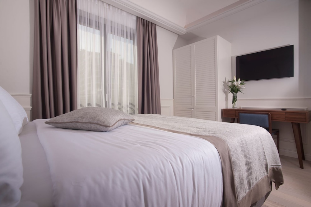 Hotel Majestic 14/50