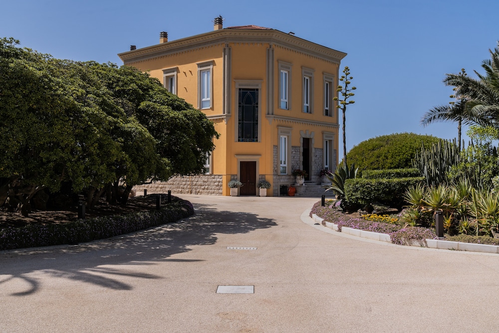 VILLA MOSCA 40/50