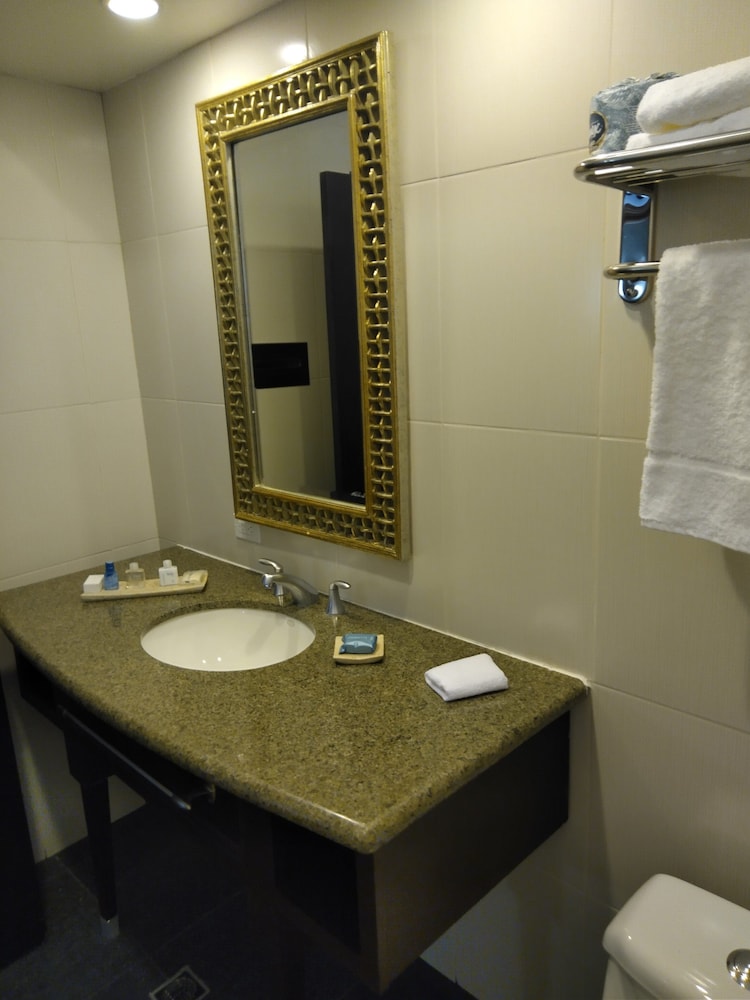 Los Cedros Hotel Inn Nuevo Casas Grandes 50/50