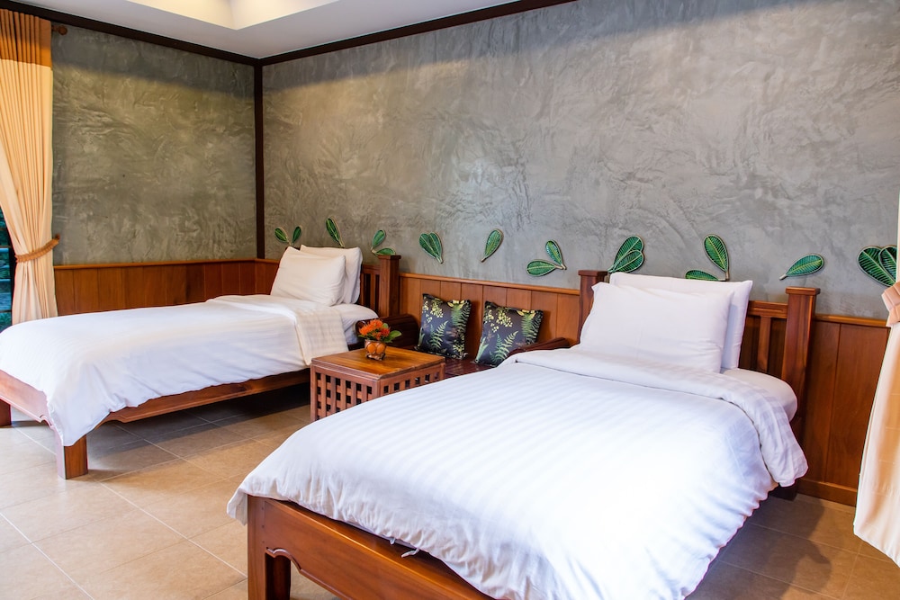 Baanrimnam Resort Trat 32/48
