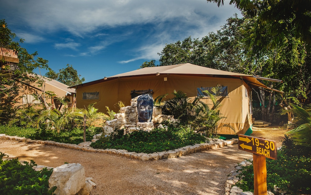 Serenity Authentic Glamping Tulum 7/89