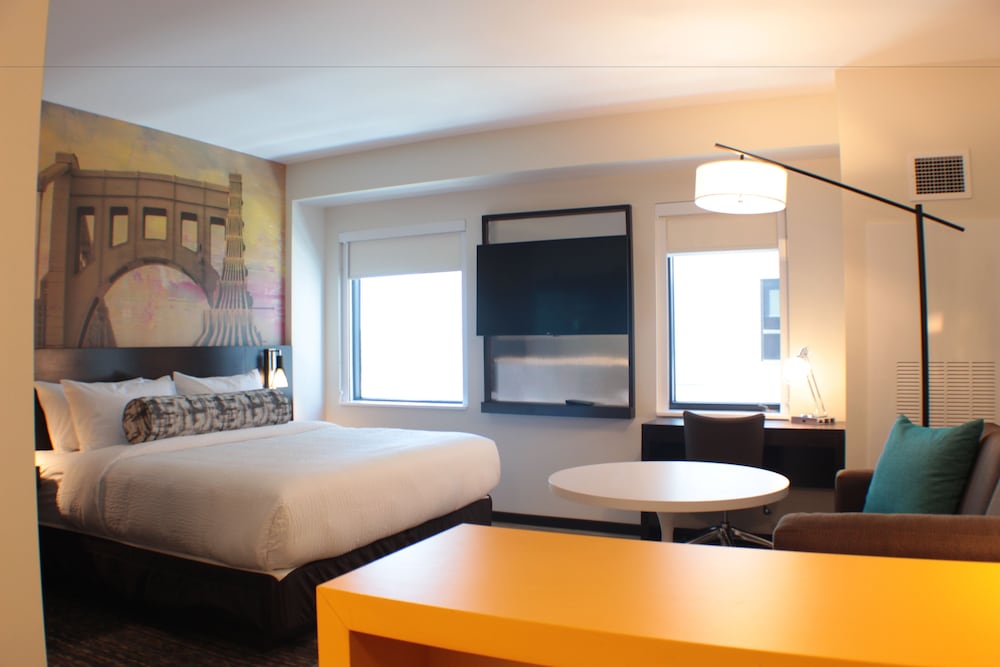 Residence Inn Pittsburgh Oakland University Place 7/48
