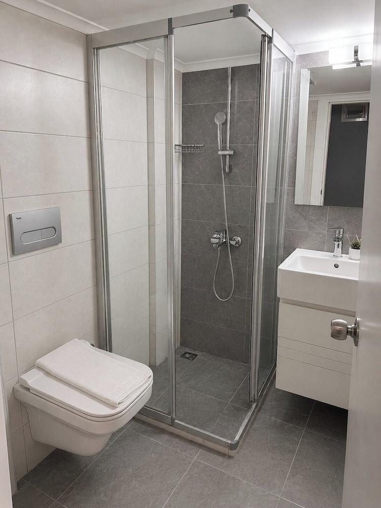 Let Stay Boutique Hotel Antalya 66/68