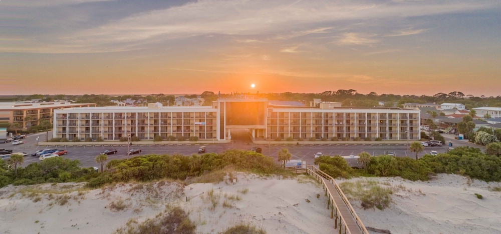 Hotel Tybee 4/69