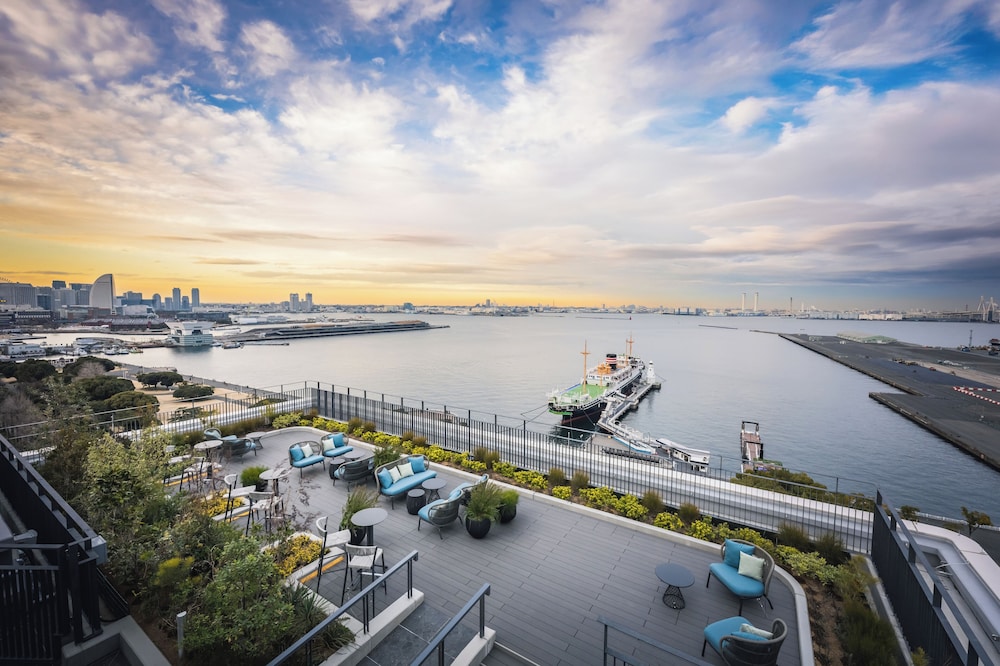 THE GATE HOTEL YOKOHAMA by HULIC 45/49