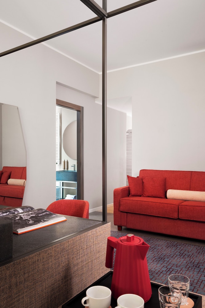 Parioli Cube Hotel 38/58