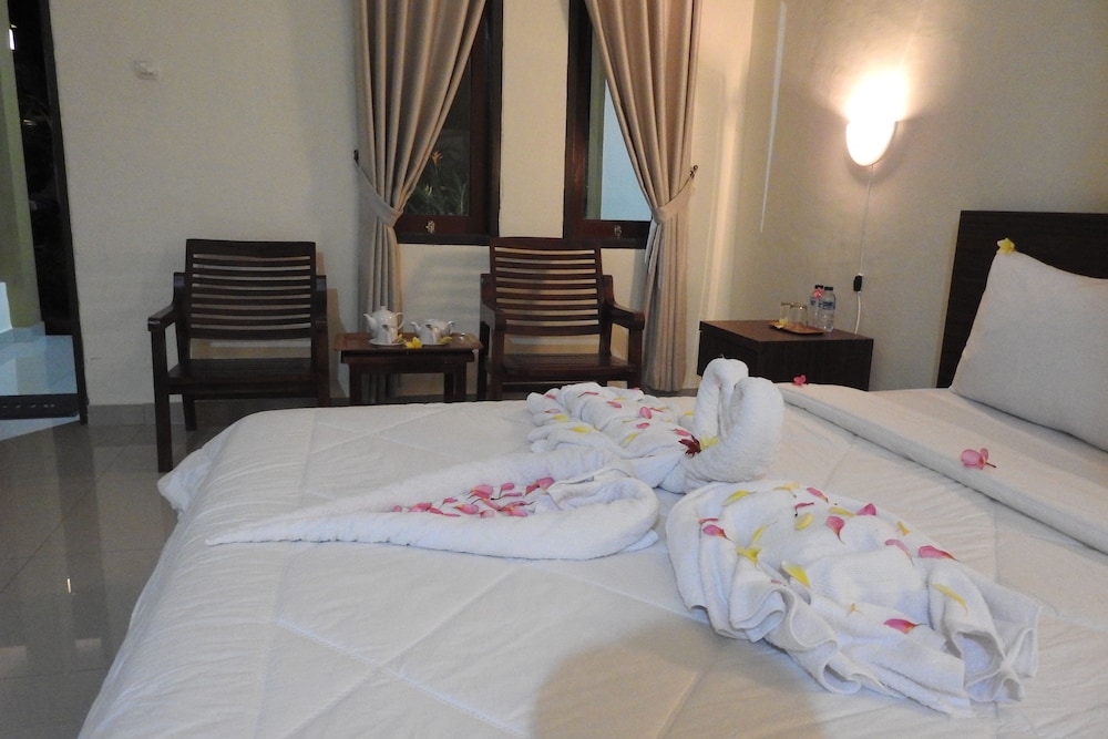 D' Batur Hotel 10/30