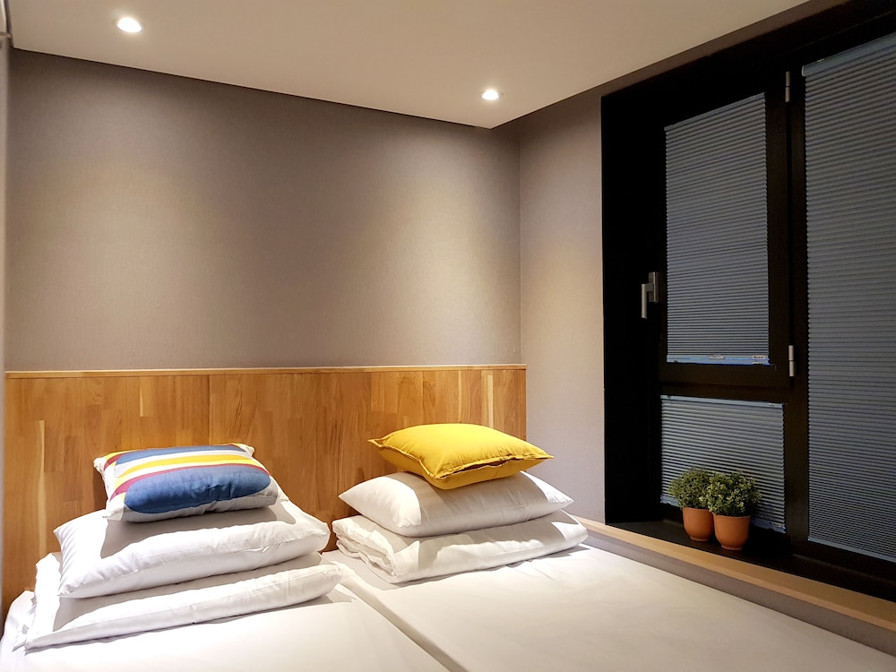 Hostel CLEO Seoul Hongdae 15/37