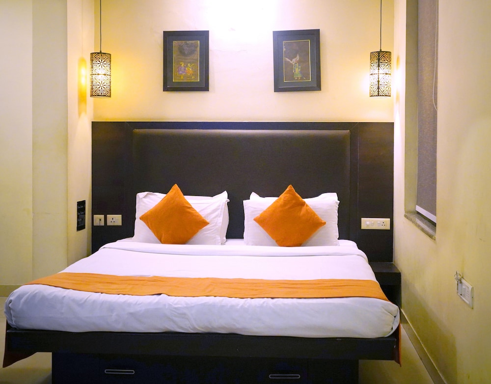 Hotel Avana 8/20