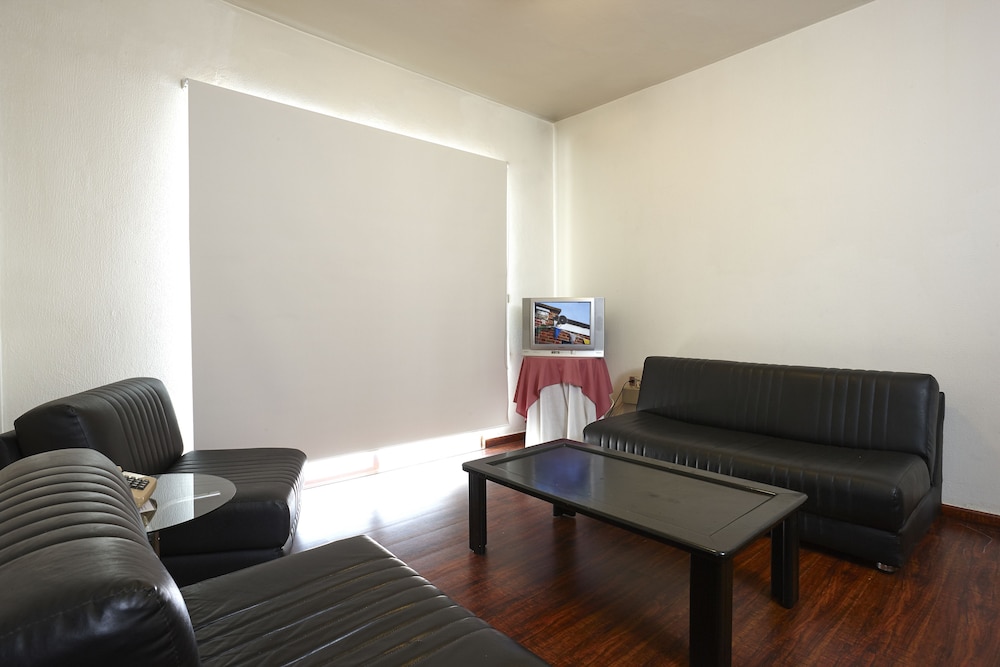Zoukotel Hotel 33/50