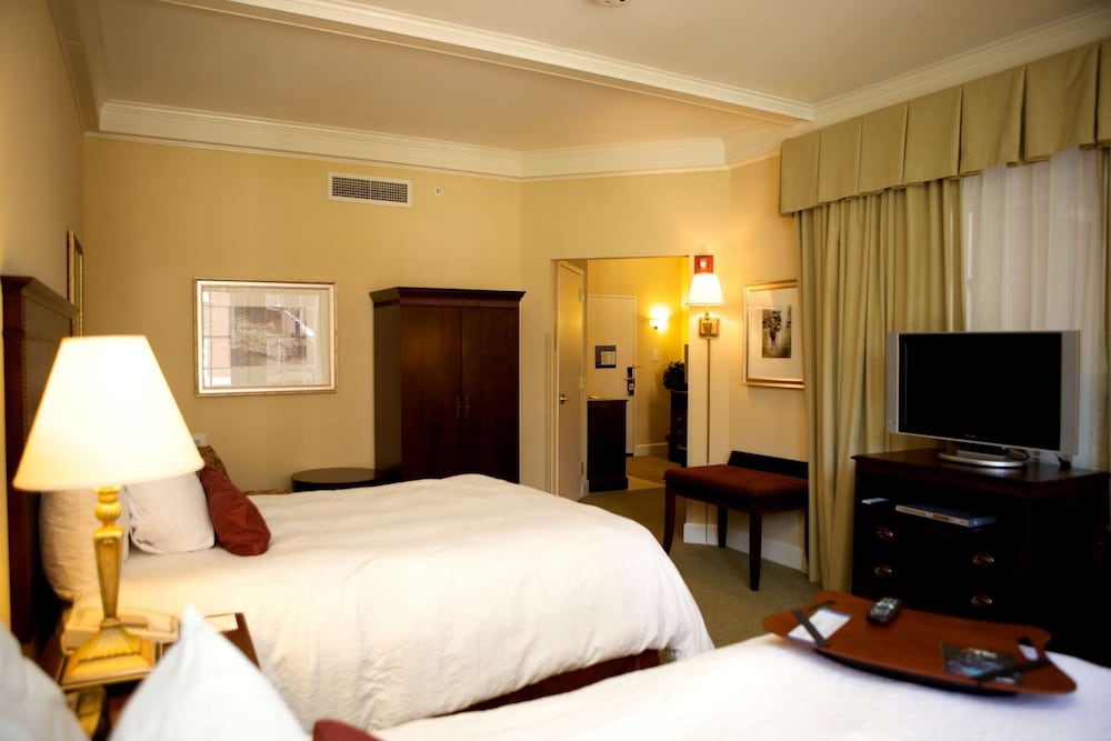 Hampton Inn & Suites Birmingham-Downtown-Tutwiler 16/47