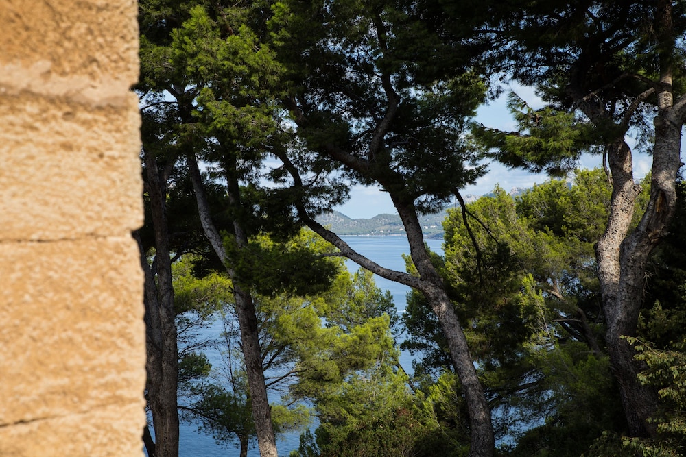 Petit Hotel Hostetgeria La Victoria 39/46
