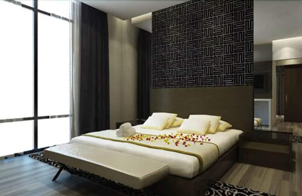 e.City Hotel at OneCity 17/43
